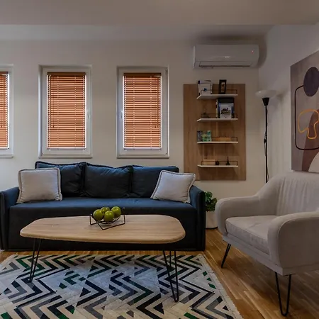 Luxury Apartment Adrianna Skopie Exterior foto