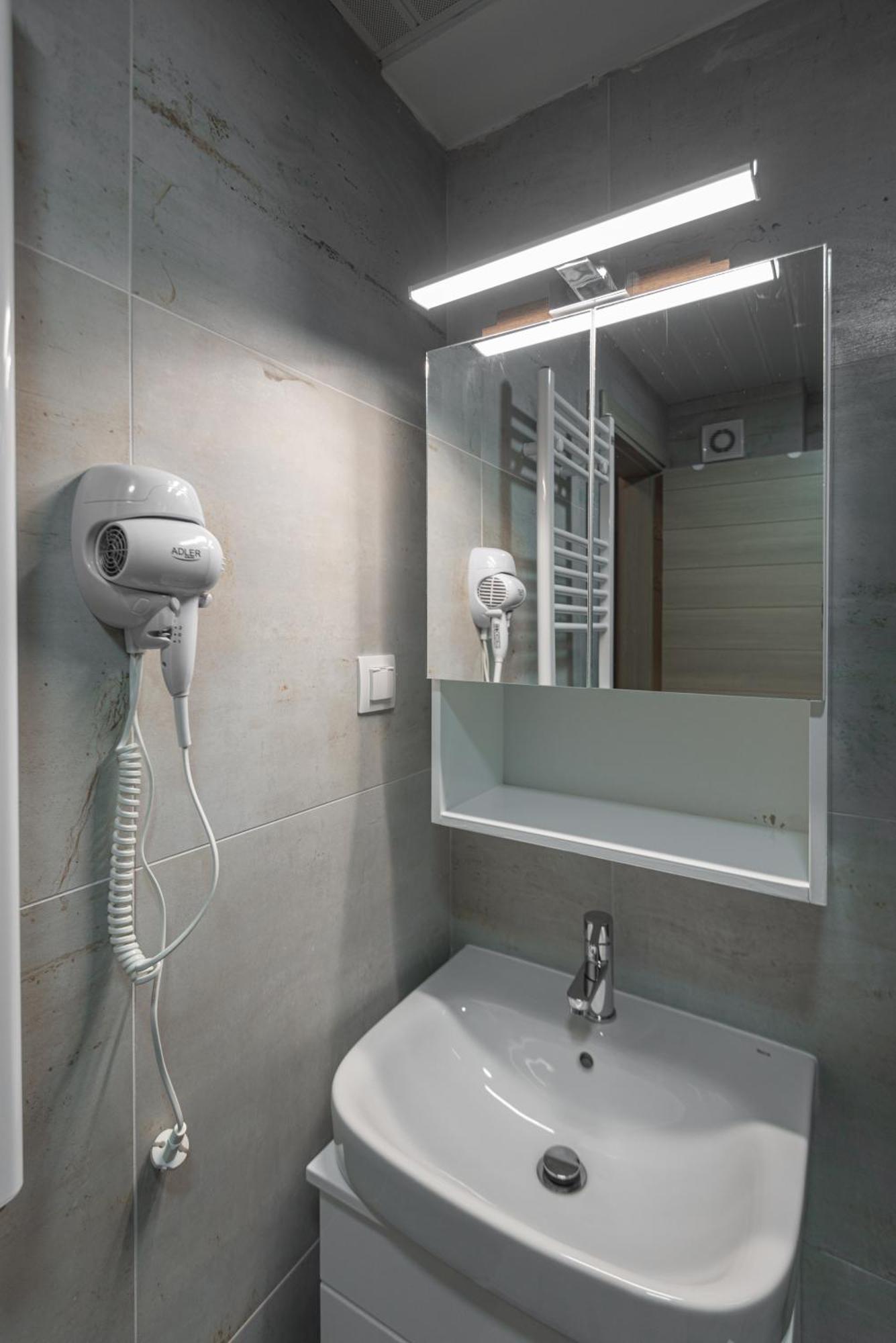 Luxury Adrianna Apartamento Skopie